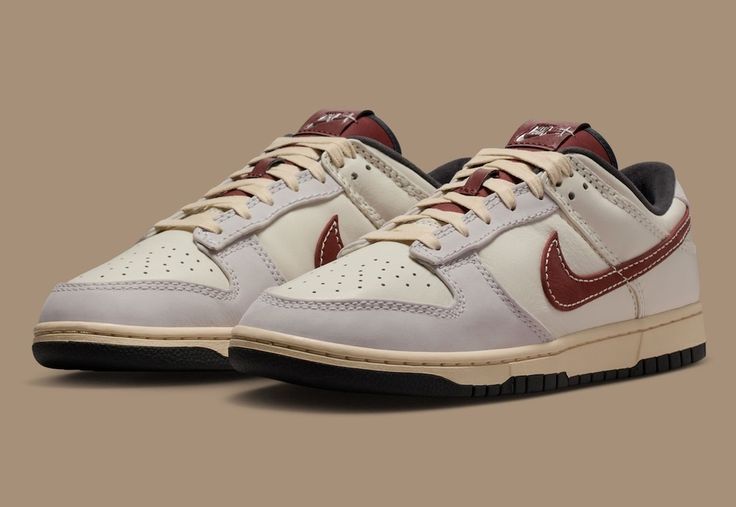 Dunk Low Soft Pearl