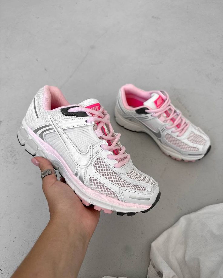 Vomero Pink