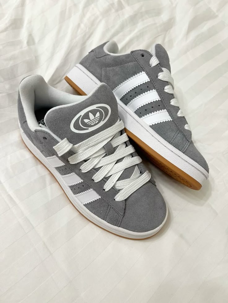 Campus Grey