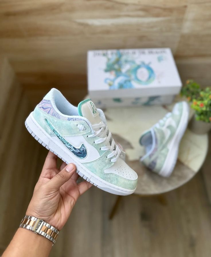 Dunk Low Year of the Dragon
