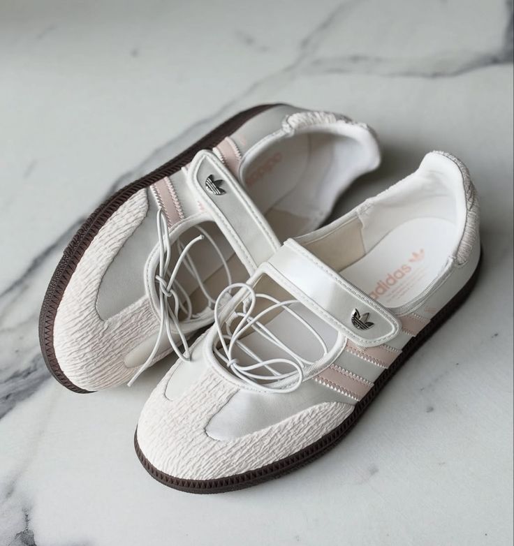 Samba Jane White Pink