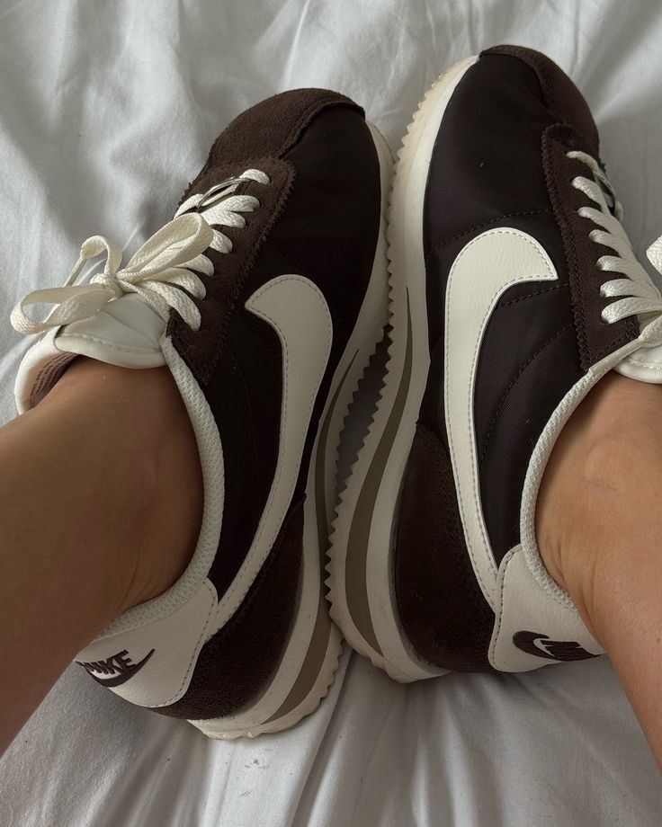 Cortez Full Brown