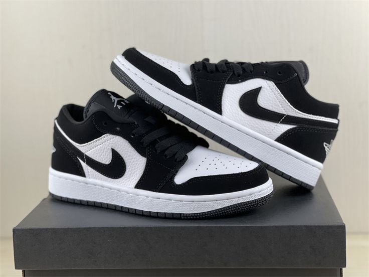 Jordan Low Black
