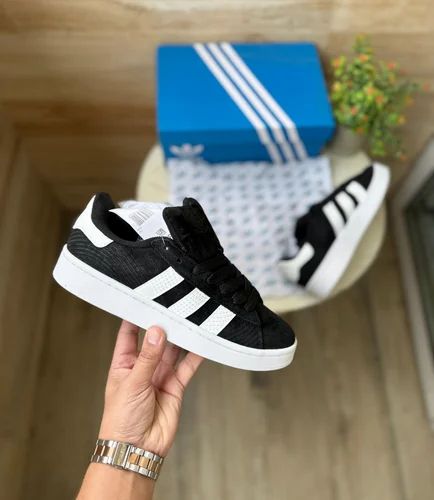 Campus White Three Strips