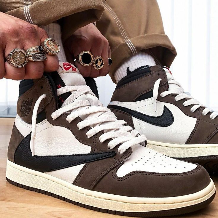 Jordan Hi Travis