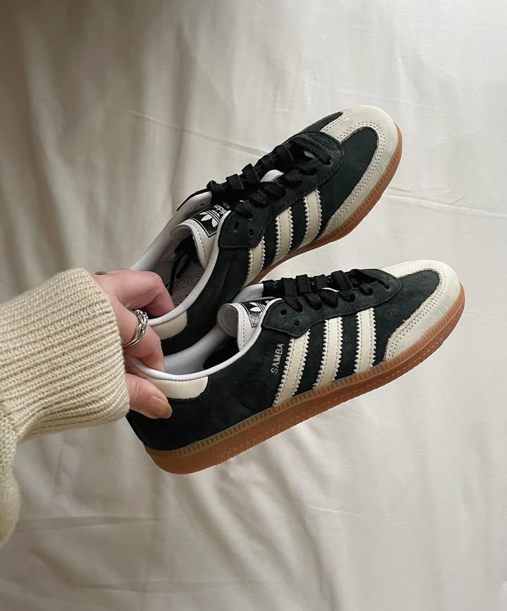 Samba Black Cream
