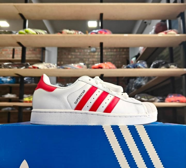 Superstar Red
