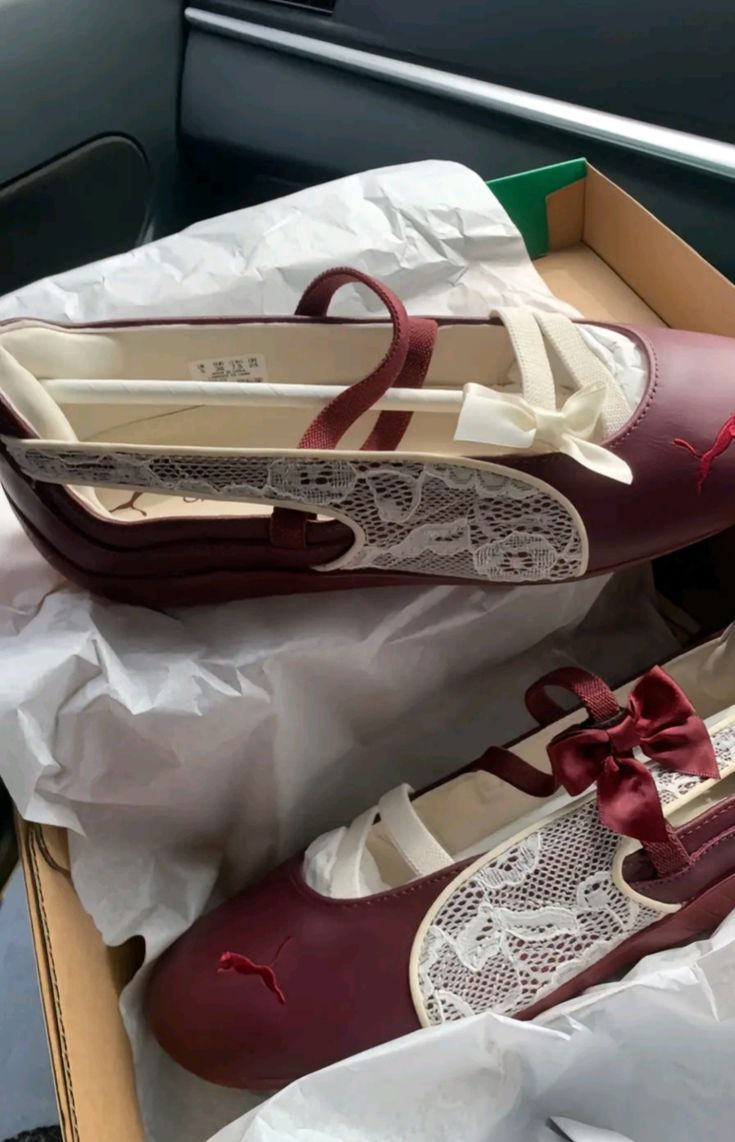 Ballet Lace Maroon