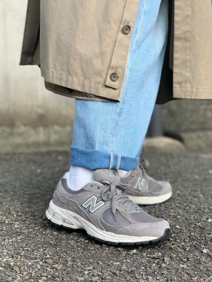 Nb 2002r