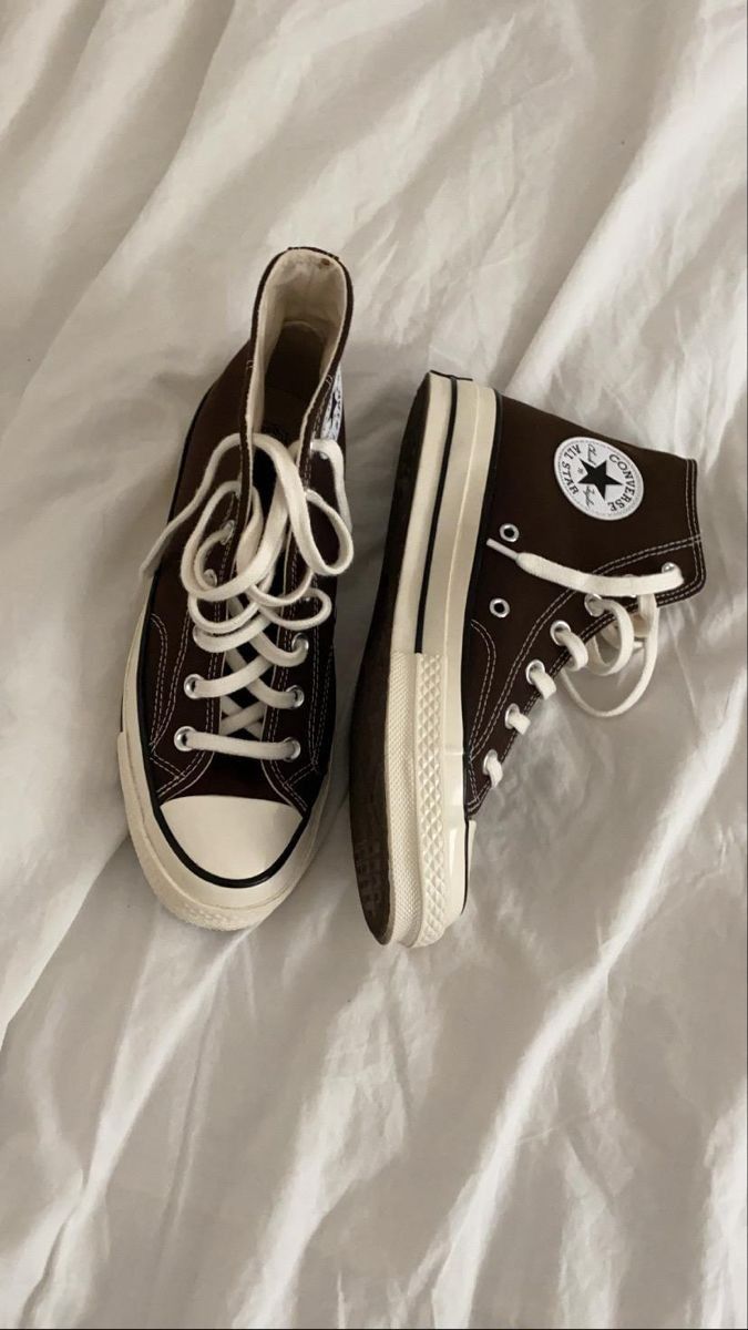 70s Chuck Taylor Hi Brown