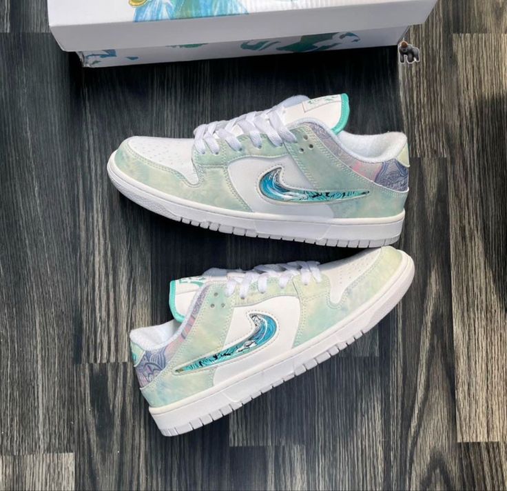 Dunk Low Year of the Dragon