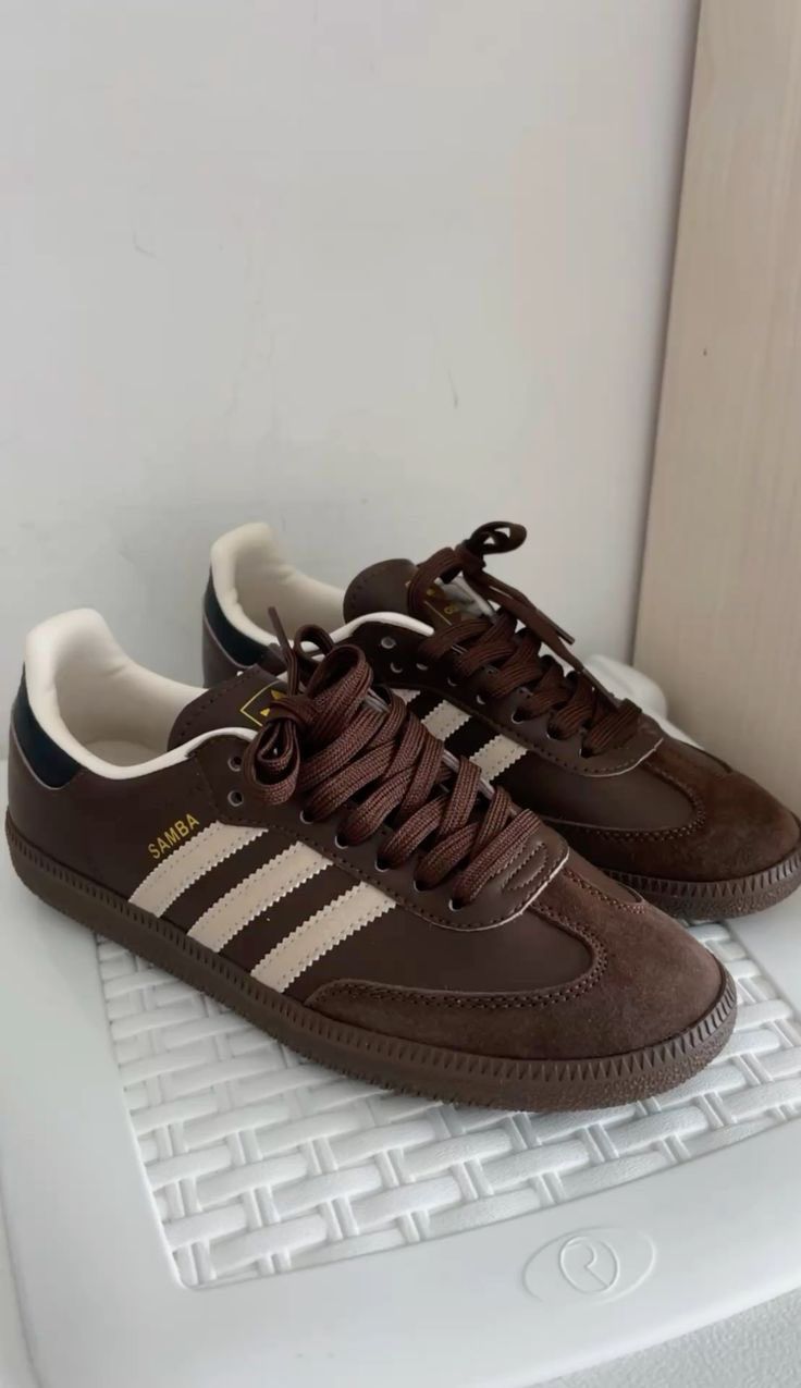 Samba Dark Coca