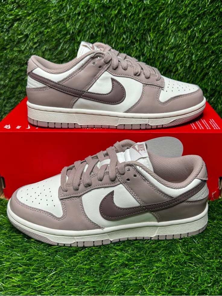 Dunk Low Taupe