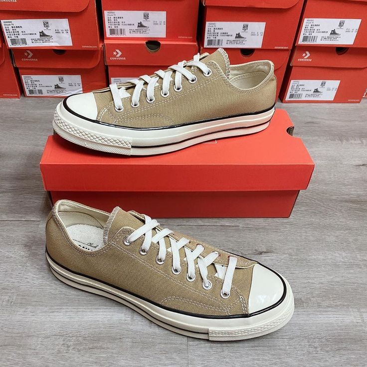 70s Chuck Low Desert Sand