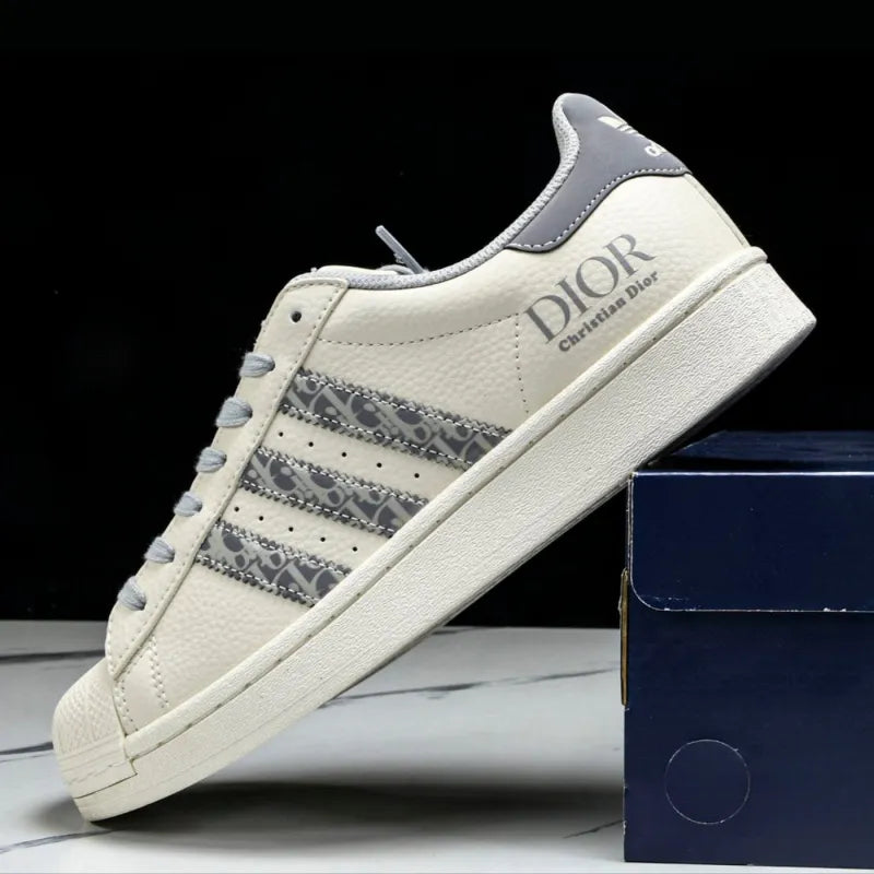 Superstar
