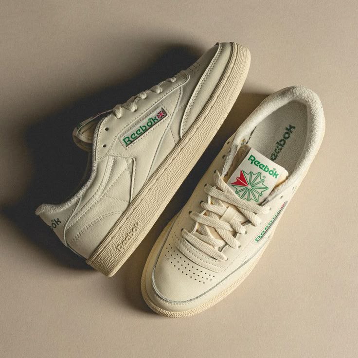 Club C Vintage Beige Green