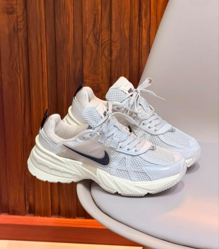 V2k Beige Brown