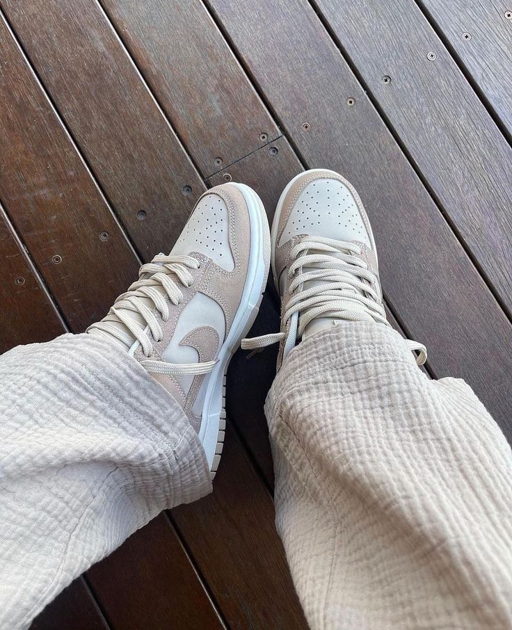 Dunk Low Sand Drift
