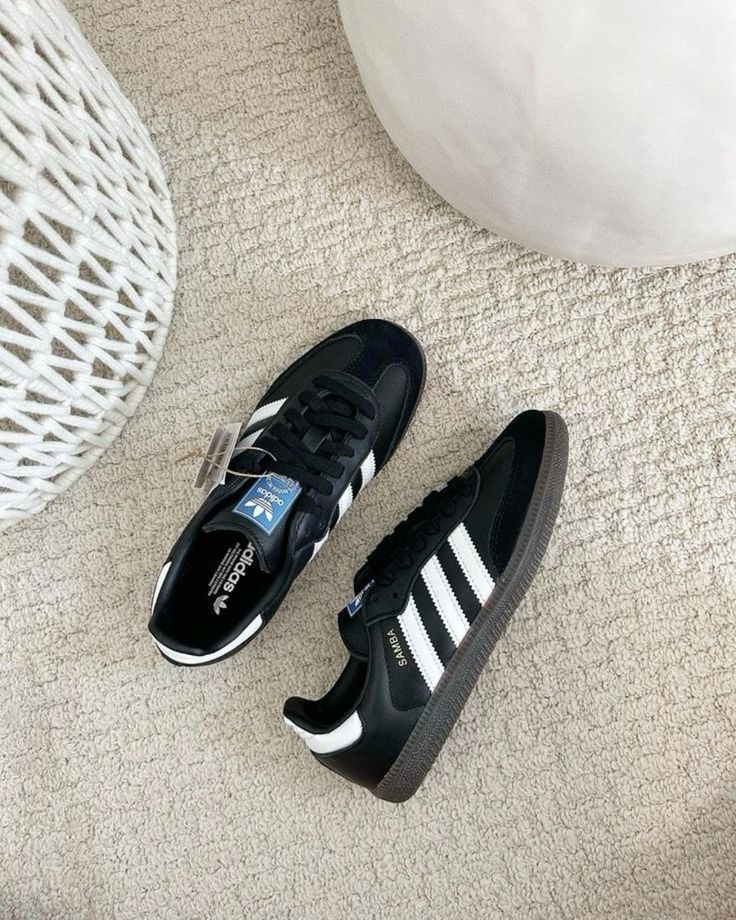 Samba Black