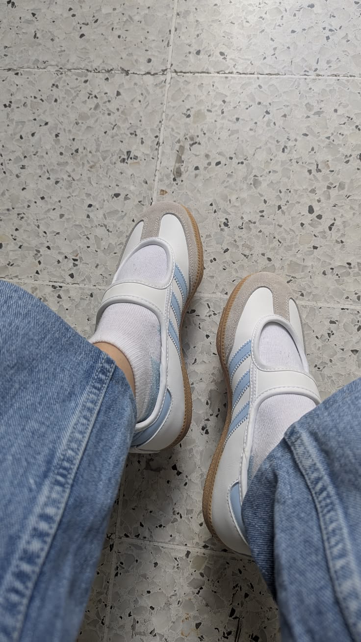 Samba Jane White Blue
