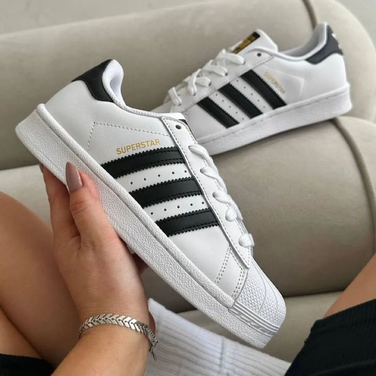 Superstar
