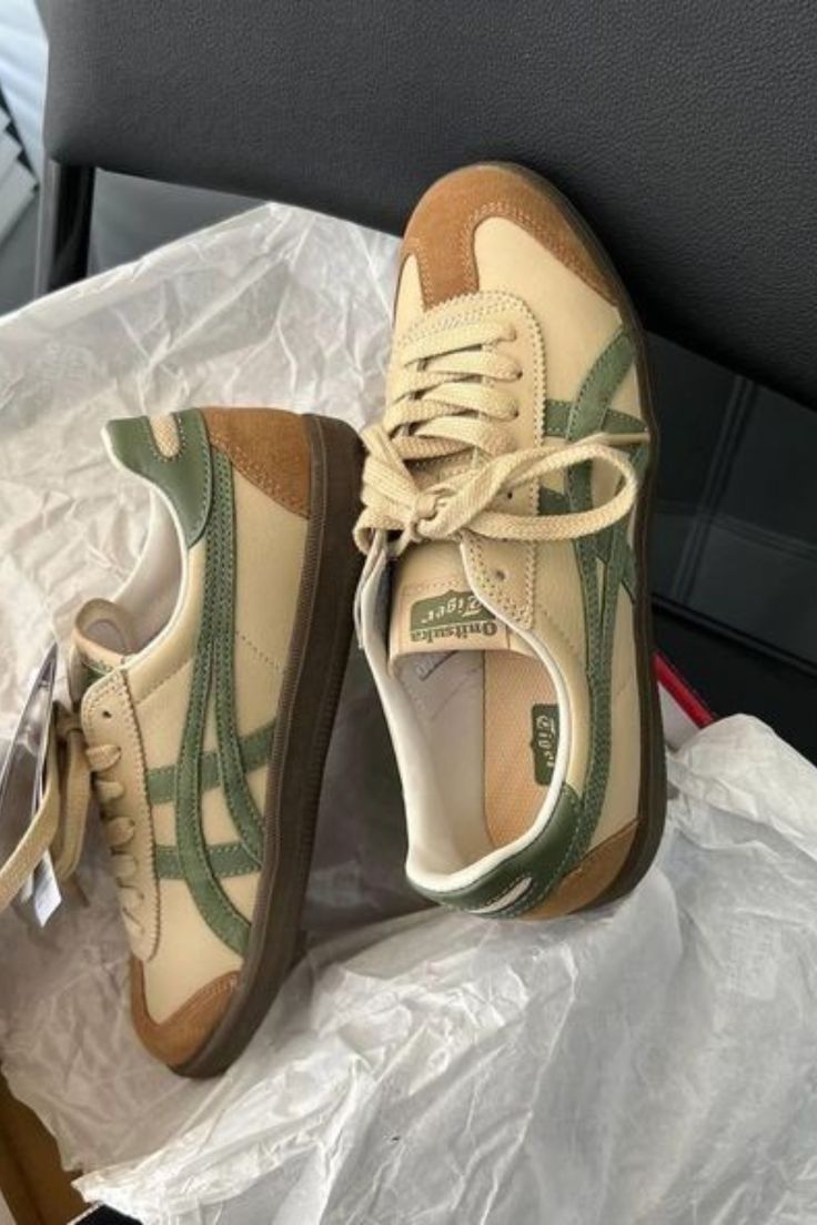 Tiger Tokuten Green
