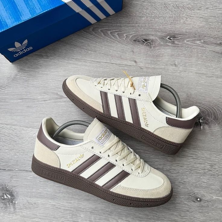 Spezial Cream White Brown