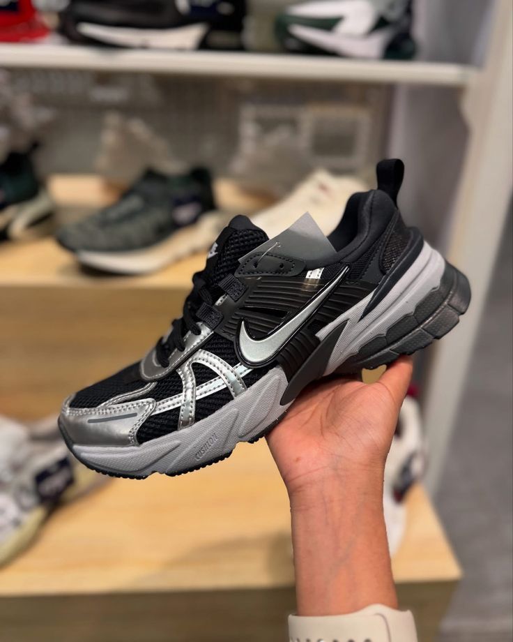V2k Black Metallic Silver