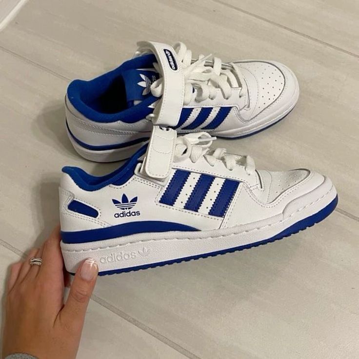Form Low Blue