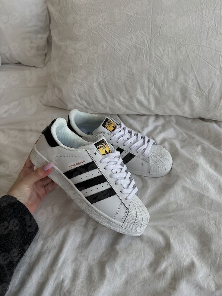 Superstar