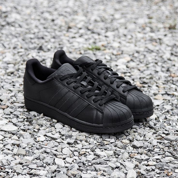 Superstar Full Black