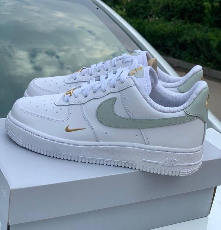 Airforce Mint Green