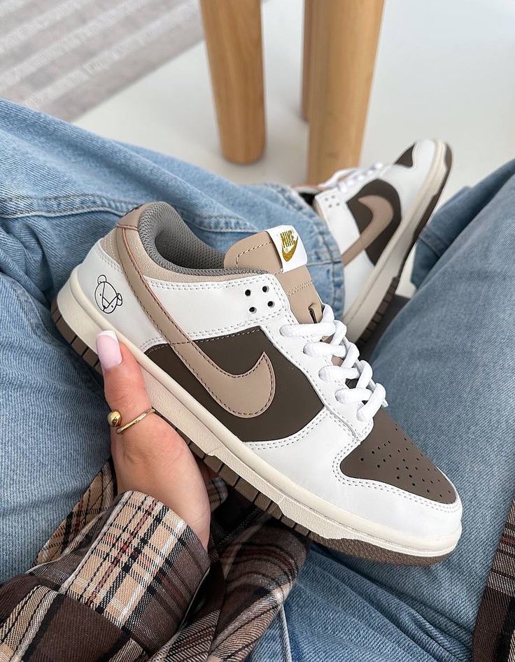 Dunk Low Teddy