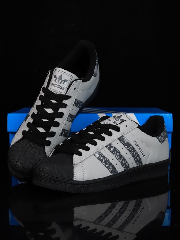 Superstar white shell-toe