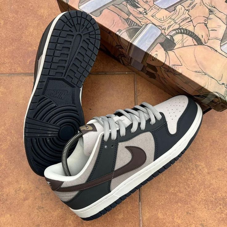 Dunk Low Otomo katsuhiro
