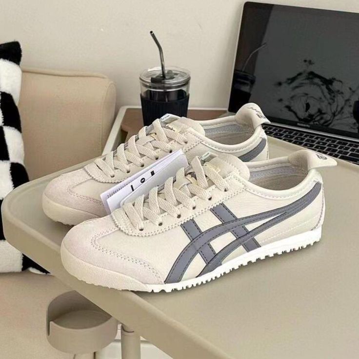Tiger Mexico 66 Light Grey