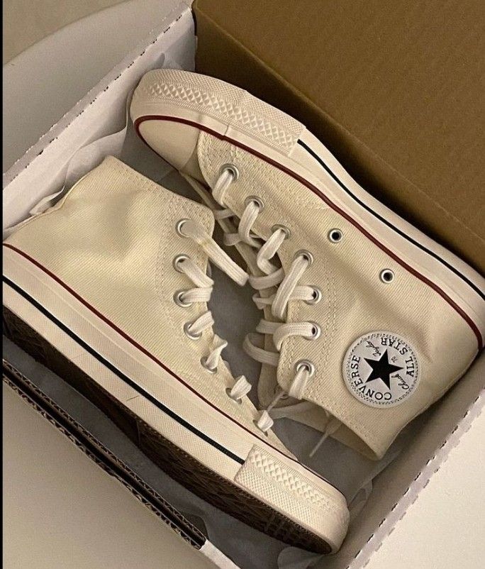 70s Chuck Taylor Hi Cream