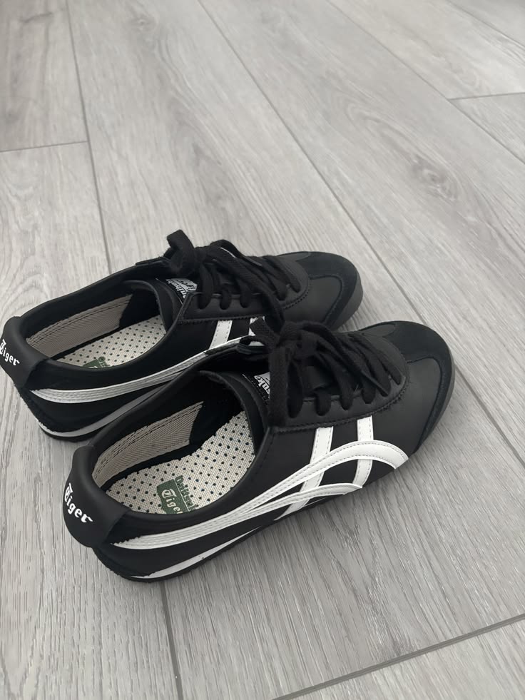 Tiger Mexico 66 Black